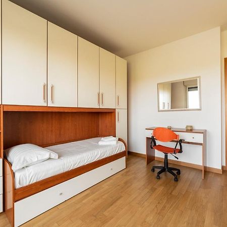 Апартаменти Milano Rogoredo Apt With Terrace! Екстер'єр фото