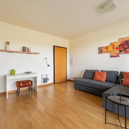 Апартаменти Milano Rogoredo Apt With Terrace! Екстер'єр фото