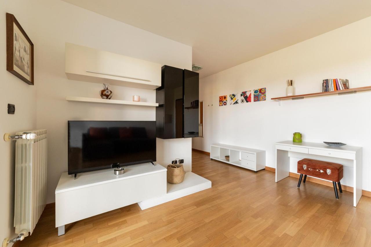 Апартаменти Milano Rogoredo Apt With Terrace! Екстер'єр фото